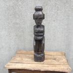 Handgesneden houten (Afrikaans beeld), Ophalen
