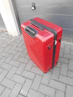 grande valise voyage de couleur rouge, Bijoux, Sacs & Beauté, Valises, Enlèvement
