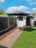 Parasol met voet en hoes (ikea), Tuin en Terras, Parasols, Ophalen, Kantelbaar, Zo goed als nieuw, Stokparasol