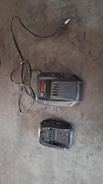 Bosch "tuin" accu 2.5Ah 18V  + lader, Ophalen, Gebruikt