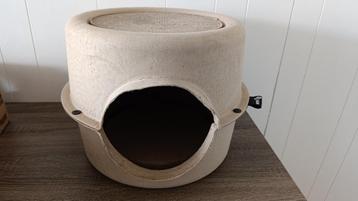 Kattenholletje Bunker in stevig karton, met krabelement NIEU beschikbaar voor biedingen