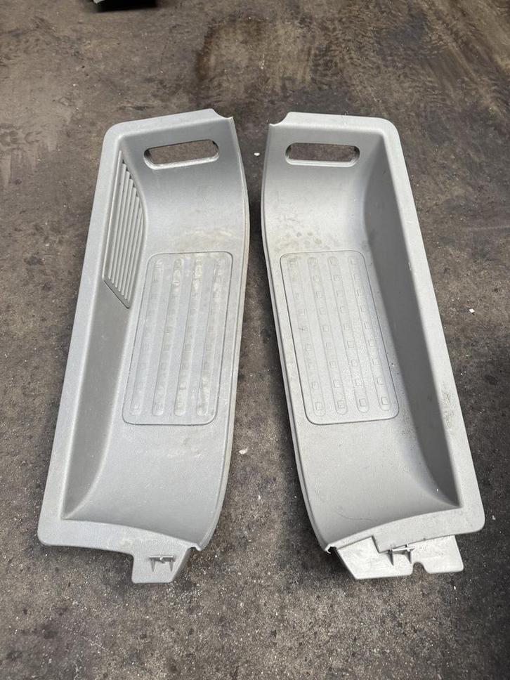 Volkswagen T5 T6 California instapbakken 7H5863725F, Autos : Pièces & Accessoires, Habitacle & Garnissage, Volkswagen, Utilisé