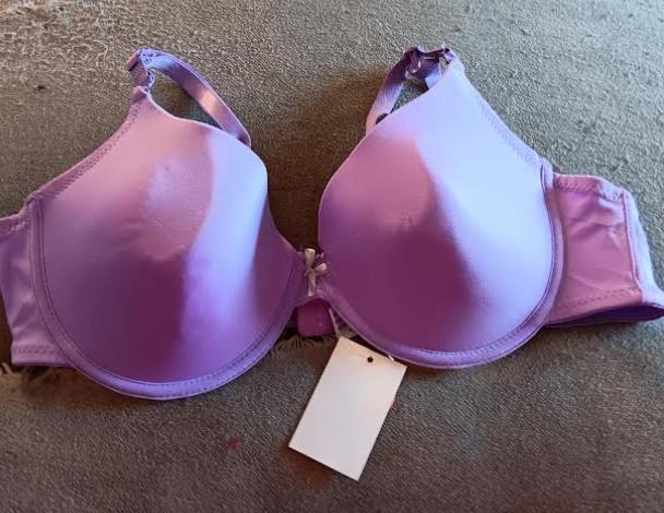 Soutien gorge mauve 100B NEUF, Vêtements | Femmes, Sous-vêtements & Lingerie, Soutien-gorge, Violet, Enlèvement ou Envoi