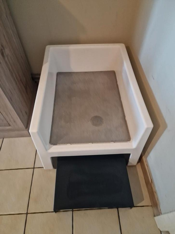 Hondentoilet: in goede staat, Dieren en Toebehoren, Honden-accessoires, Ophalen