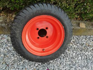 1 Grassmaster OTR-wiel + velg: 18 x 8,50 - 10 NHS. Gloednieu