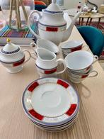 Service à thé/café en porcelaine neuf - floral rouge et doré, Ophalen