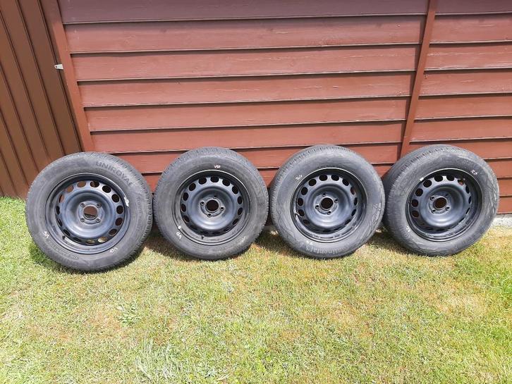 4 jantes tôle origine + pneus été bon état Opel Corsa, Auto-onderdelen, Banden en Velgen, Band(en), Zomerbanden, 15 inch, 185 mm