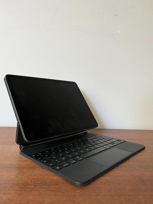 ipad air 4 met apple smart keyboard, Computers en Software, Apple iPads, Gebruikt, Apple iPad, Wi-Fi, 11 inch, 64 GB, Zwart, Ophalen