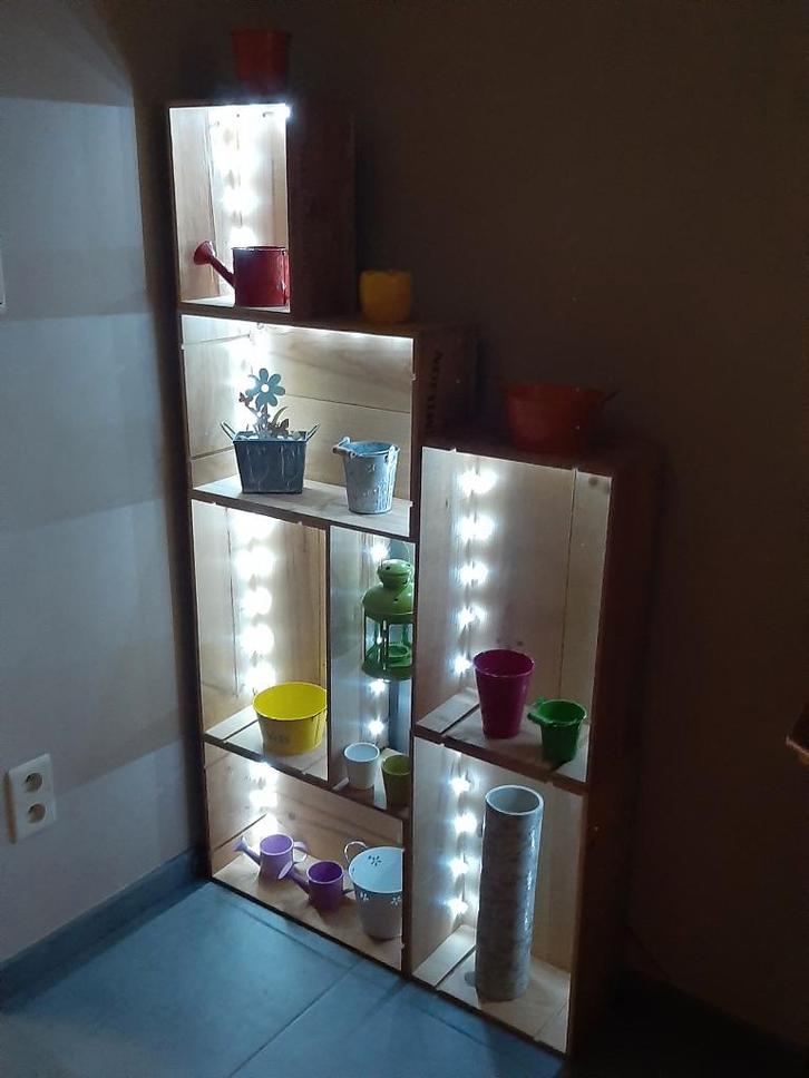 Étagères en caisses de vin, Maison & Meubles, Armoires | Étagères, Enlèvement ou Envoi