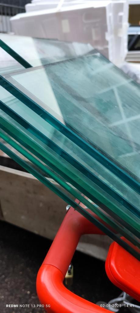 GRATIS Glazen leggers 1 cm, dik.. 123,5/30 , 123,5/40 cm, Zakelijke goederen, Kantoor en Winkelinrichting | Kantoormeubilair en Inrichting