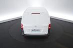 (2DDU618) MERCEDES-BENZ VITO, Auto's, 4 deurs, Stof, Gebruikt, Euro 6