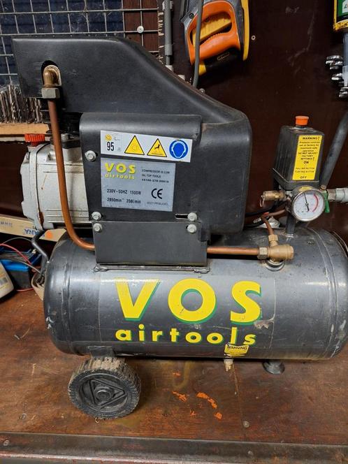 Compressor Vos airtools, Doe-het-zelf en Bouw, Compressors, Gebruikt, Ophalen