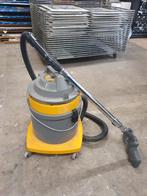 Stofzuiger voor nat en droog gebruik, Ophalen