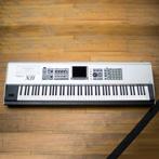 Roland Fantom X8 workstation keyboard piano, Muziek en Instrumenten, Ophalen of Verzenden, Zo goed als nieuw, Roland