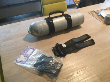 Cylinder carrying strap nieuw aan 16€ - Ecocheques, Watersport en Boten, Duiken, Ophalen of Verzenden, Nieuw, Duikfles