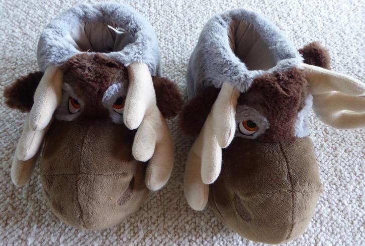 Leuke pantoffels m 35-36, Kleding | Dames, Schoenen, Zo goed als nieuw, Ophalen of Verzenden