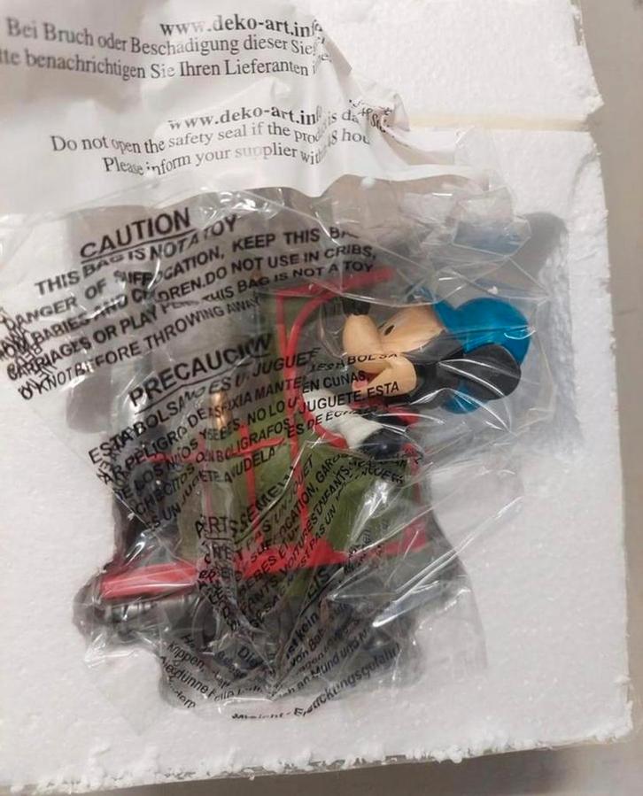 Statue de train de Mickey Mouse, boîte originale, Collections, Disney, Comme neuf, Statue ou Figurine, Mickey Mouse, Enlèvement