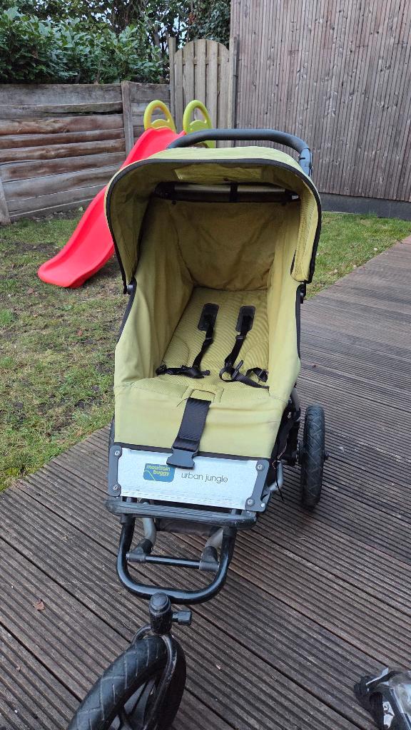 Mountain Buggy, Kinderen en Baby's, Buggy's, Gebruikt, Overige merken, Regenhoes, Verstelbare rugleuning, Zonnekap, Ophalen