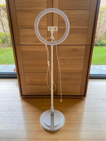 Avanca selfie ringlamp met statief. beschikbaar voor biedingen