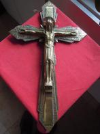 crucifix ancien vintage en halo rouge cuivre poids devotica, Enlèvement ou Envoi