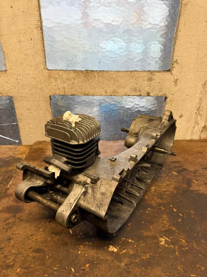 MBK Booster Motorblok Gereviseerd 50cc Motoforce, Fietsen en Brommers, Brommeronderdelen | Algemeen, Zo goed als nieuw, Blok, Ophalen