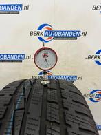 2x Goodyear UltraGrip Performance 225/50 R16 92H 225/50/16 2, Auto-onderdelen, Banden en Velgen, Gebruikt, 16 inch, Band(en), Personenwagen