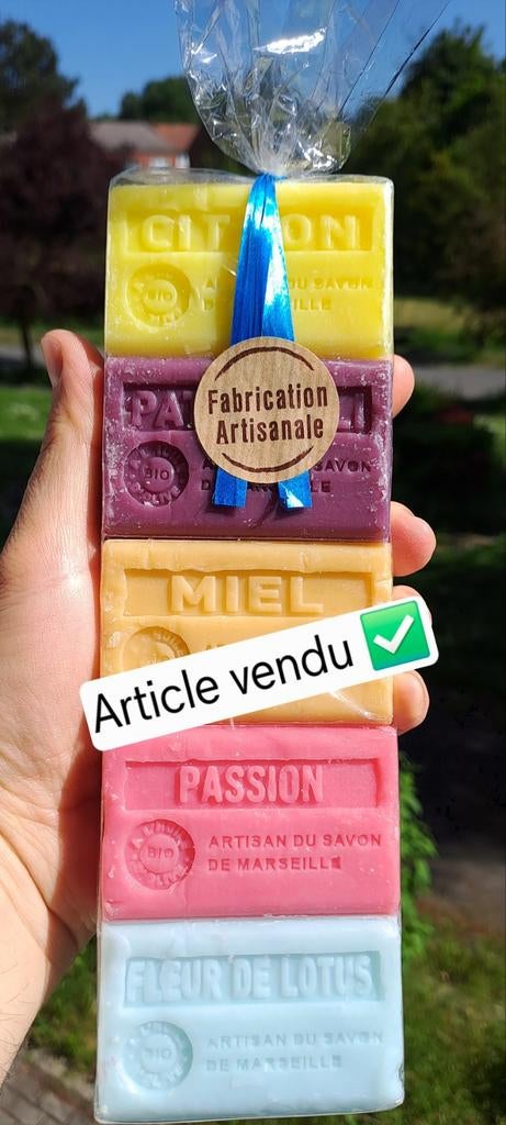 Savonnettes de Marseille neuf/ Article vendu ✅️, Bijoux, Sacs & Beauté, Enlèvement ou Envoi, Neuf, Baignoire & Douche