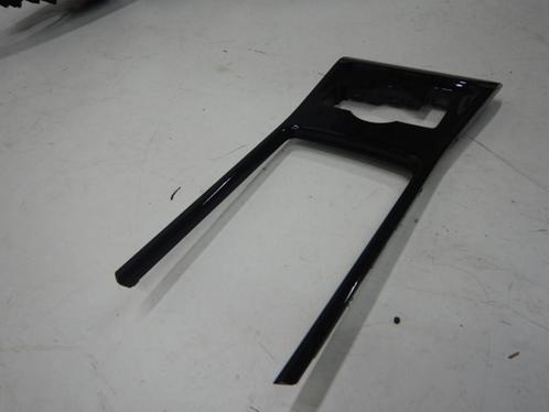 VW Tiguan 571 Inleg Middenconsole Hoogglans Zwart 571864263, Auto-onderdelen, Interieur en Bekleding, Volkswagen, Gebruikt, Ophalen of Verzenden