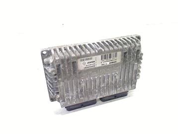 CALCULATEUR MOTEUR ECU Clio III (BR / CR) (8200461733), Utilisé, Renault
