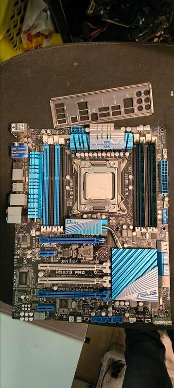 I7 cpu/moederbord/ram/Aio cooler beschikbaar voor biedingen