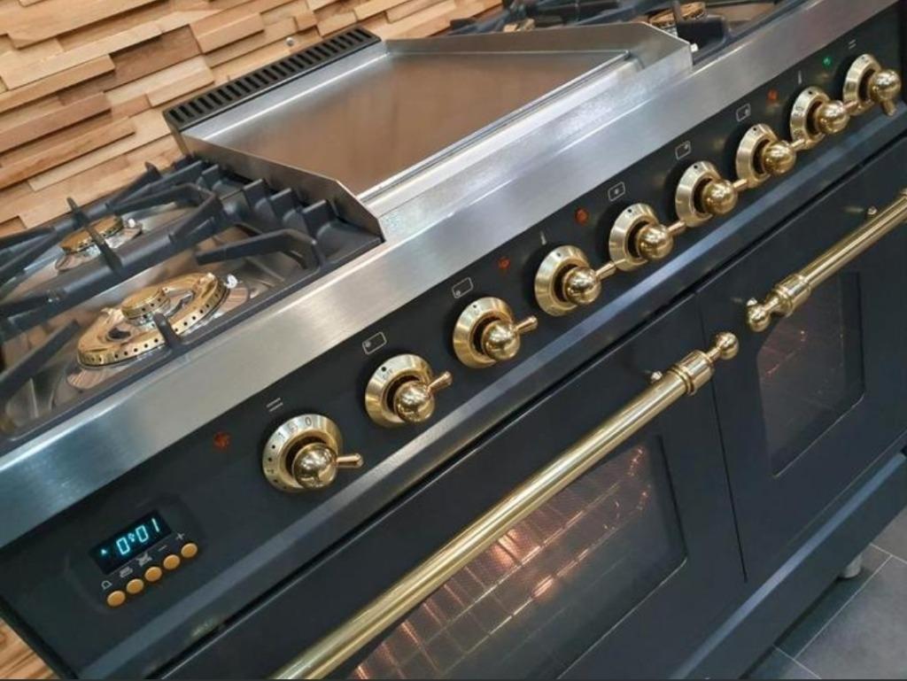 Piano de cuisson BERTAZZONI Master Series 90 cm un four gaz 5 brûleurs