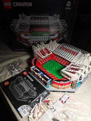 Lego 10272 Manchester United stadion (compleet) beschikbaar voor biedingen