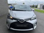 Toyota Yaris Dynamic + Navi, Autos, Toyota, 99 ch, Verrouillage centralisé sans clé, 73 kW, 1329 cm³