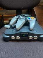 Nintendo 64 +2 spellen + collectibles, Games en Spelcomputers, Spelcomputers | Nintendo 64, Ophalen of Verzenden, Gebruikt