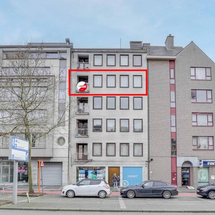 Lichtrijk en gezellig appartement te huur, Immo, Appartementen en Studio's te huur, Genk, 50 m² of meer