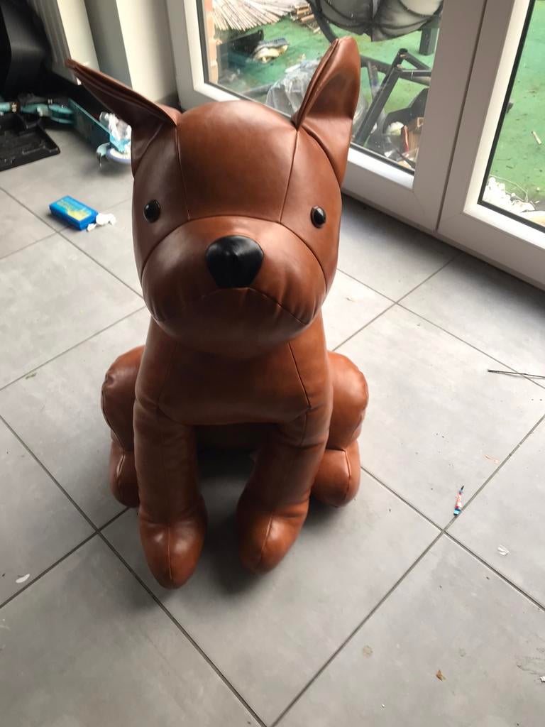 Chien déco en cuir - état neuf, Comme neuf