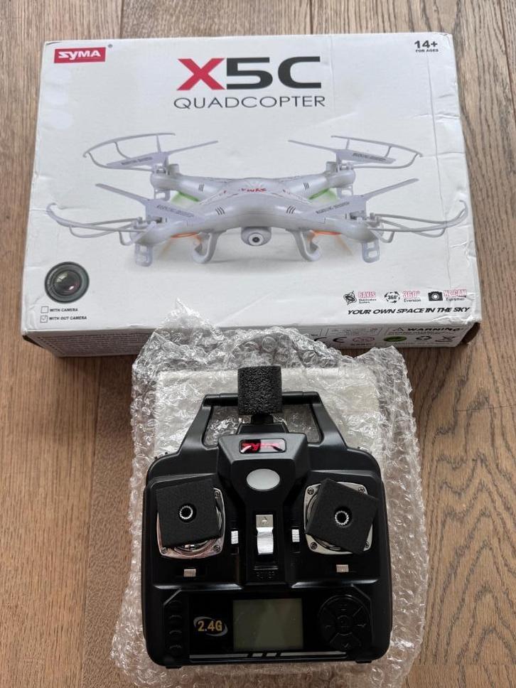 Drone Syma X5C zonder camera geen batterij meegeleverd, Hobby en Vrije tijd, Modelbouw | Radiografisch | Helikopters en Quadcopters