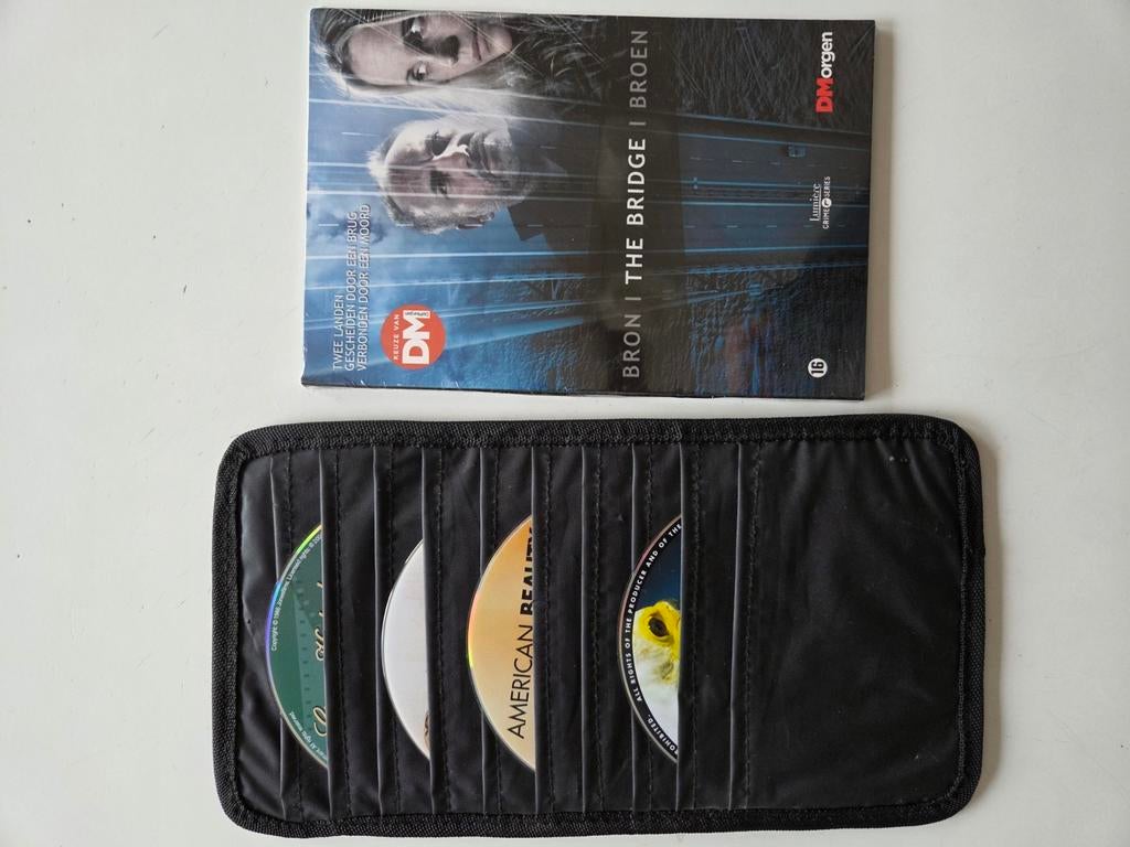 Porte-CD/DVD 10 pièces + 5 films, Enlèvement ou Envoi, Comme neuf