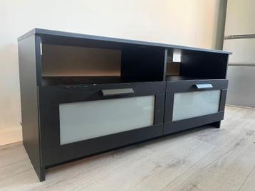 Meuble tv beschikbaar voor biedingen