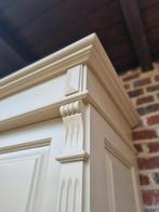 Massief houten buffetkast GRATIS LEVERING, Huis en Inrichting, Kasten | Buffetkasten, Ophalen of Verzenden, Zo goed als nieuw