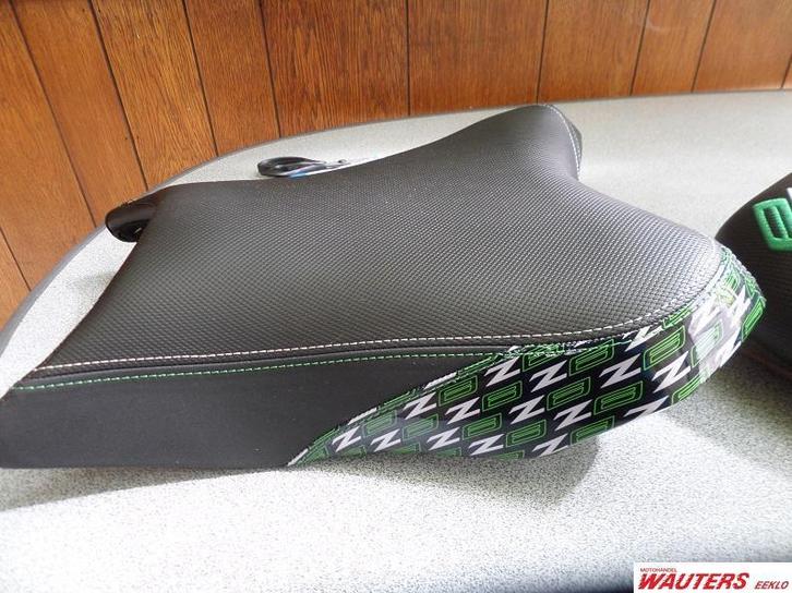 Zadel kawasaki Z800, Motoren, Onderdelen | Kawasaki, Nieuw, Ophalen of Verzenden