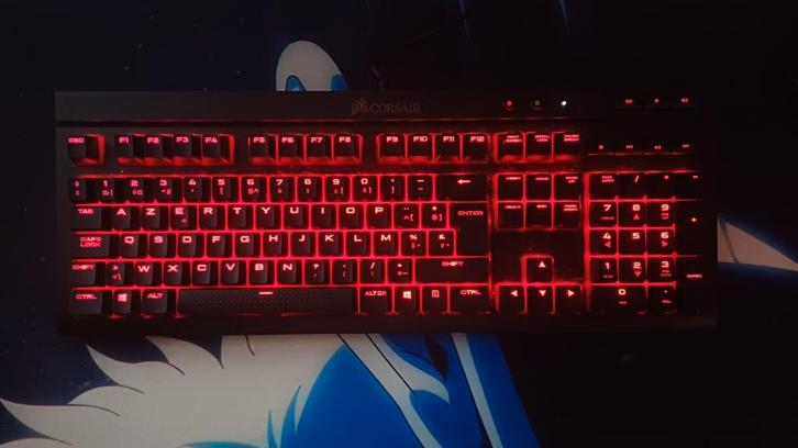 Corsair K68 mechanisch toetsenbord, Computers en Software, Toetsenborden, Zo goed als nieuw, Ophalen of Verzenden