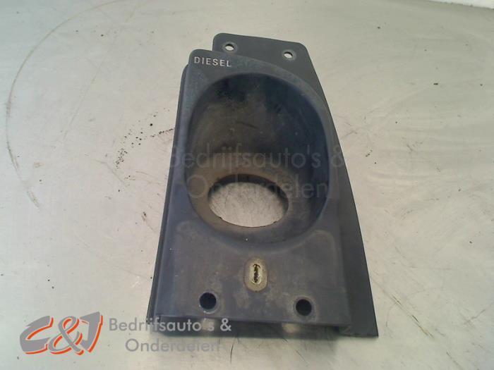 Tank Klep van een Opel Movano, Auto-onderdelen, Carrosserie, Opel, Gebruikt, 3 maanden garantie, Ophalen of Verzenden