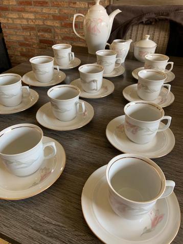 Waremme - Service a cafe complet (12 personnes) beschikbaar voor biedingen