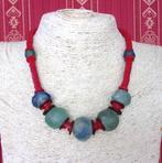 Afrikaanse groen-blauwe ketting in glas uit Ghana en ringen, Handtassen en Accessoires, Kettingen, Overige materialen, Nieuw, Ophalen of Verzenden