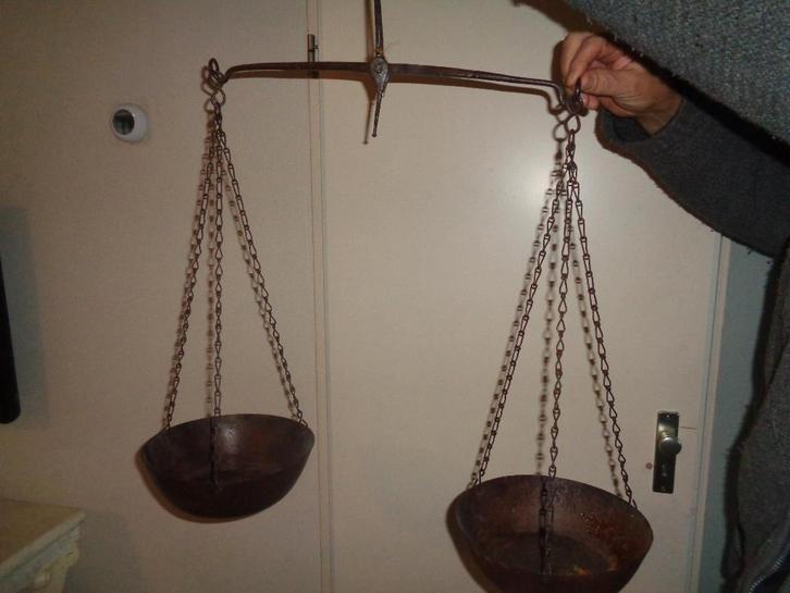 Oude Koperen weegschaal, Antiek en Kunst, Antiek | Brons en Koper, Koper, Ophalen of Verzenden