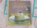 Kookboek Feestelijke Glaasjes, Ophalen of Verzenden, Zo goed als nieuw