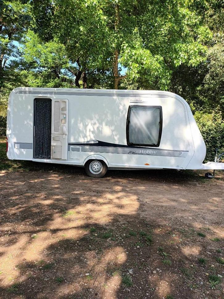 caravan, Caravans en Kamperen, Caravans, Particulier, tot en met 2, Hobby, Queensbed, 4 tot 5 meter, 60 kg, Koelkast, Reservewiel