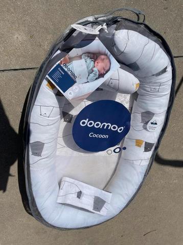 Babynestje DOOMOO beschikbaar voor biedingen