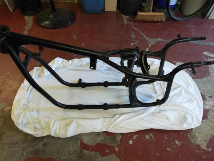 Cadre Ural, Motos, Pièces | Oldtimers & Ancêtres, Utilisé, Enlèvement